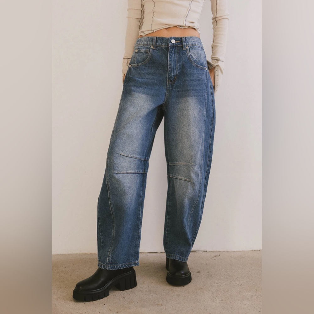 Barrel Jeans